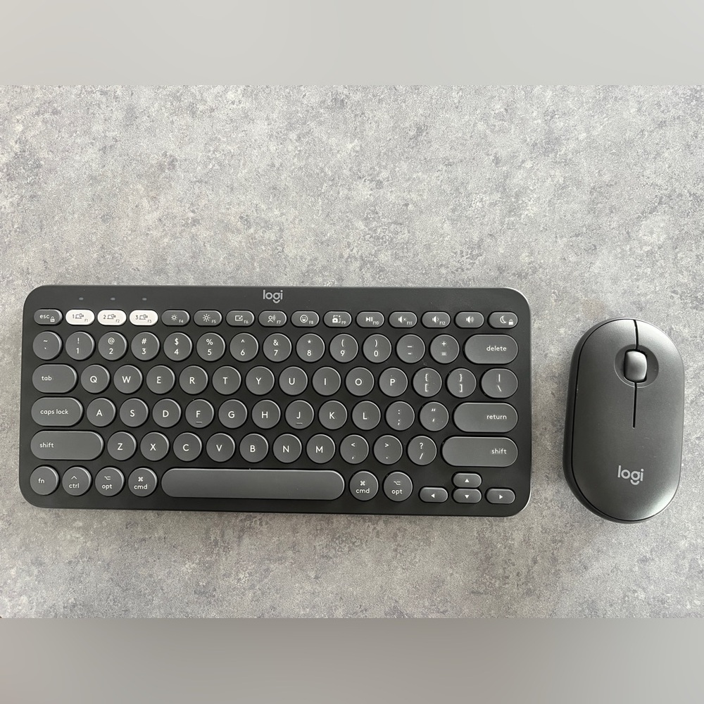 Logitech Bluetooth Wireless Keyboard and Mouse for Mac